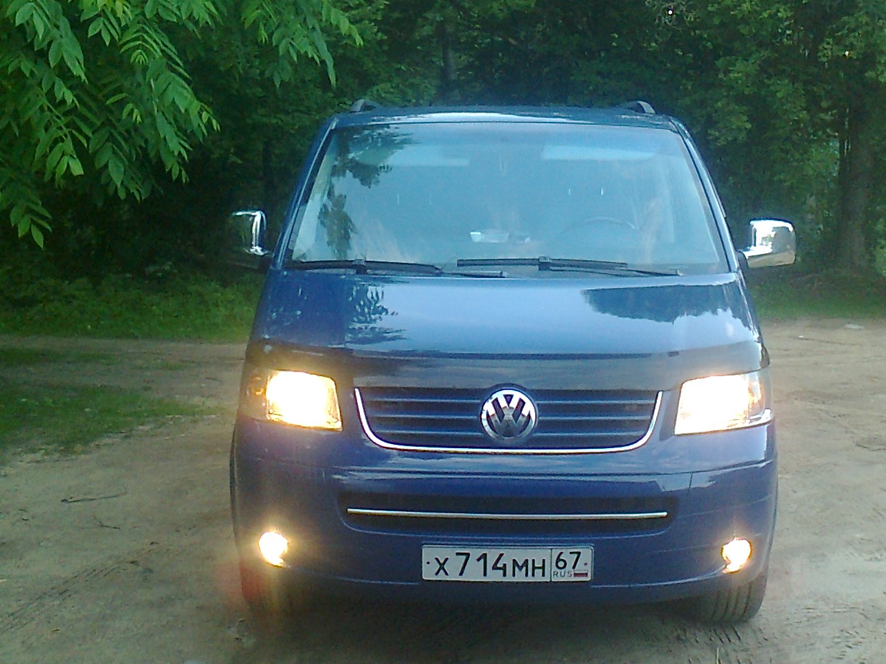 Фото Volkswagen Transporter 2006 года выпуска